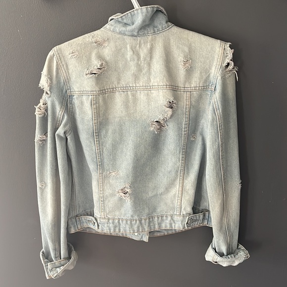 Distressed jean jacket - Picture 2 of 3